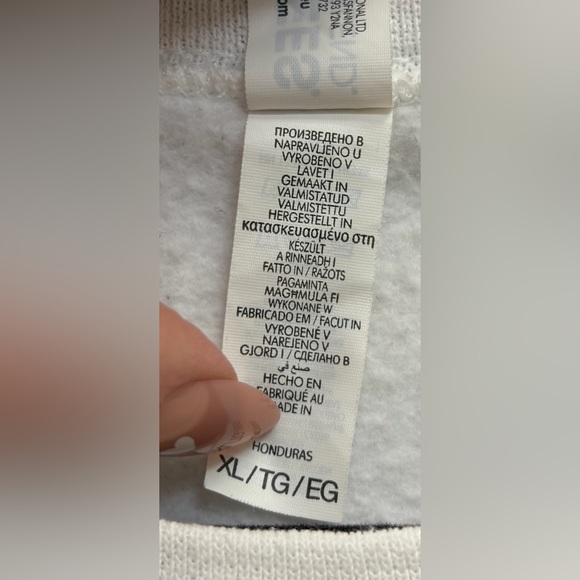 Mardi Gras graphic print novelty white, purple, green, gold sweatshirt size XL - Picture 5 of 13